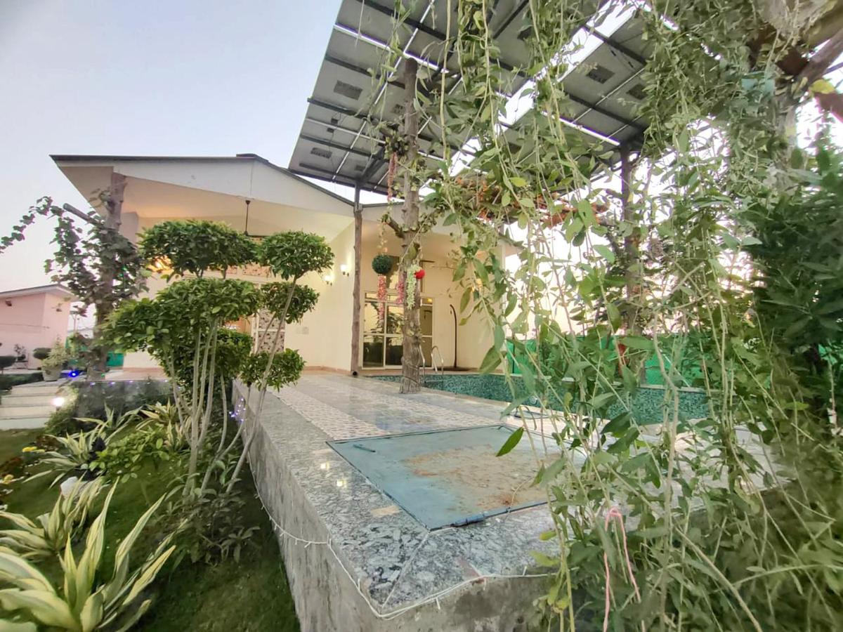 Shaw Estate-Farm House For A Small Parties-Jp Farm Greater Noida Exterior photo